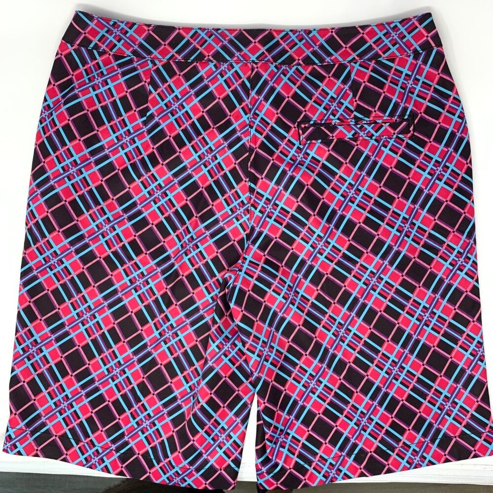 PGA Tour Pink and Black Plaid Bermuda Women's Golf Shorts Size 10‎ - Picture 2 of 8